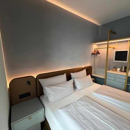 Lint Hotel Koeln Εξωτερικό φωτογραφία