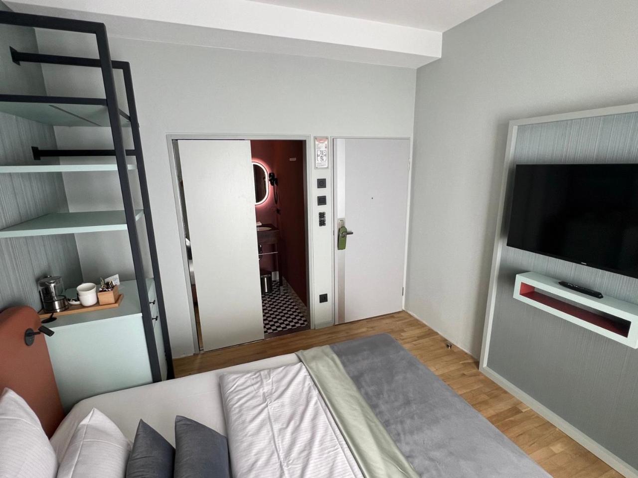 Lint Hotel Koeln Εξωτερικό φωτογραφία