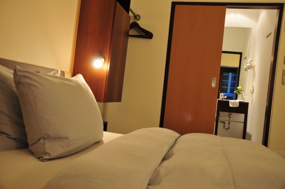 Lint Hotel Koeln Εξωτερικό φωτογραφία