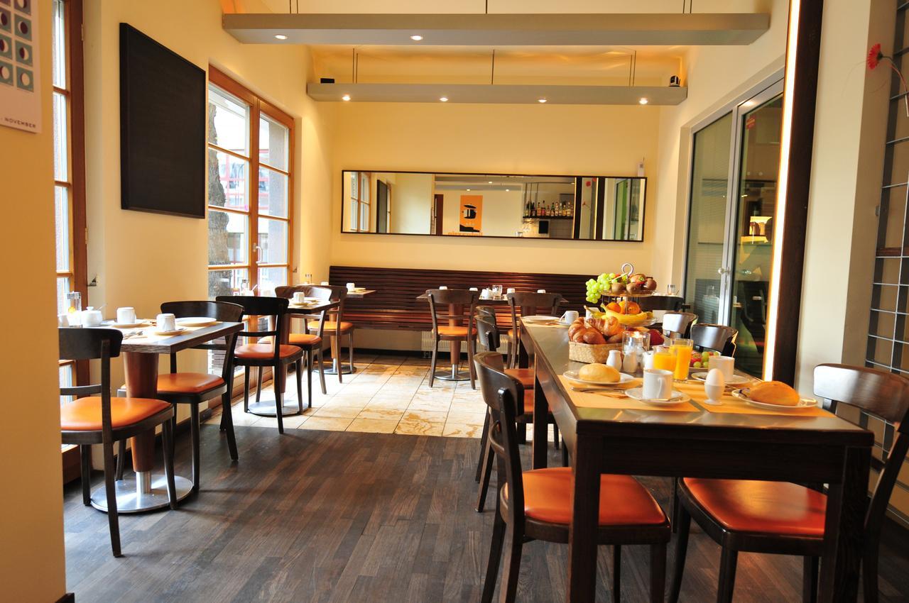 Lint Hotel Koeln Εξωτερικό φωτογραφία